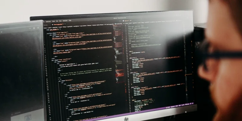Desarrollo de software a medida, aplicaciones web y móviles para empresas | MouLANier