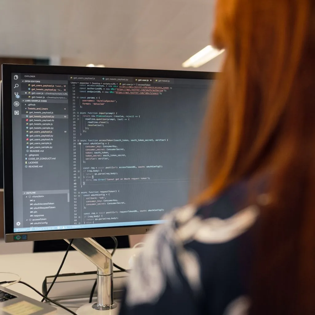 Desarrollo web profesional y aplicaciones móviles para empresas hispanohablantes | Mou{LAN}ier